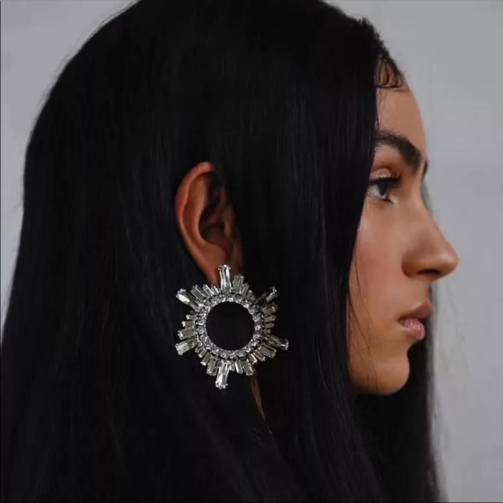 Large Statement earrings - Picture 4 of 8